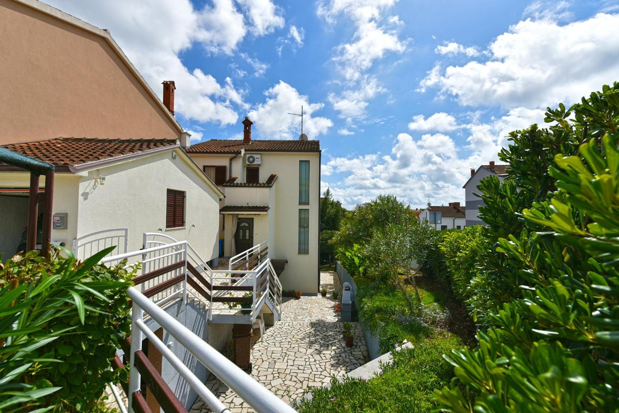 Apartment Zeljko 34 Pula Exterior foto